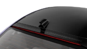 Magazine Pockets
Aerodynamic roof antenna featuring built-in GPS functionality for enhanced navigation.
