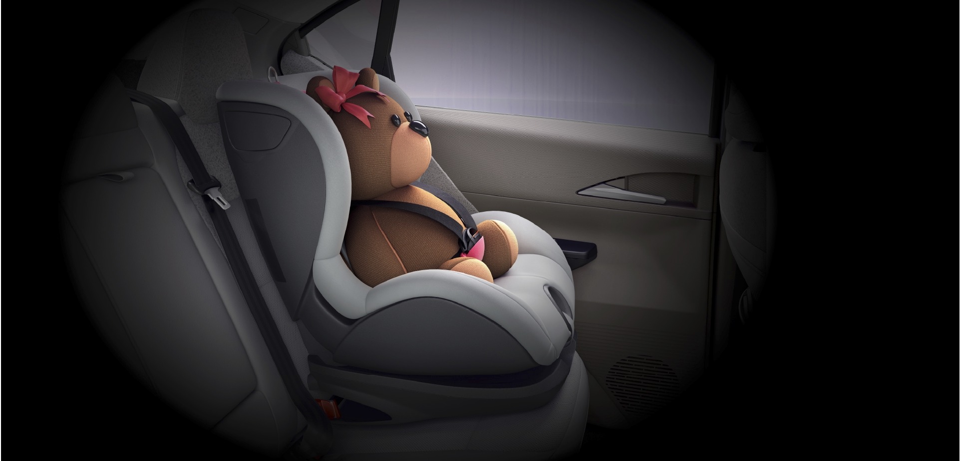 ISOFIX
Standardized rigid mounting points for rock-solid child seat installation.